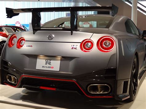 2020 nissan gtr nismo just recently set a new production car lap time record at the tsukuba circuit with a time of 59.3 seconds, defeating the previous record of 59.8 seconds held by porsche 911 gt3. Nissan GTR R35 Nismo - 車主網 Driver.com.hk