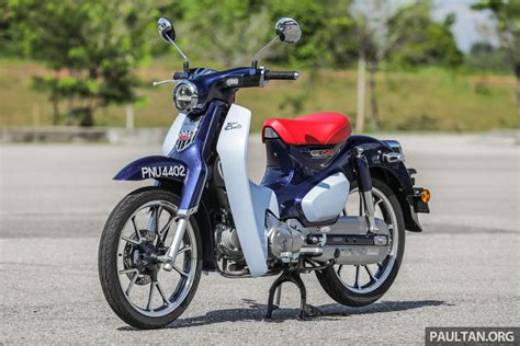 Hey guys, it's your boy czar kaiser and today i'm gonna give a quick review on the new 2021 honda super cub. REVIEW: 2019 Honda C125 Super Cub - retro or no? Paul Tan ...