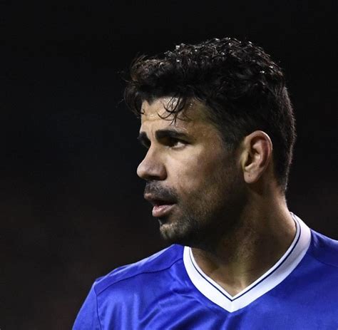 Sein vater war ebenfalls fußballspieler und wirkte als kapitän des club libertad in canelones, für den er insgesamt 20 jahre spielte. Diego Costa Brasilien : Fußball: Billard-Tor: Spanien mit ...