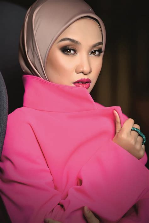 Lirik lagu dan video klip. Nabila Razali Rupanya Pernah Jadi Arkitek Sebelum Bergelar ...