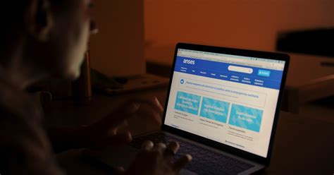 En esta nota te explicamos. Bono ANSES de 10.000 pesos: paso a paso, cómo reclamar si ...