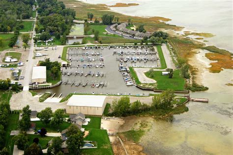 All cabins are equipped with electricity, lighting, two bunk beds (with mattresses), a kitchen table and two benches. Linwood Beach Marina & Campgrounds in Linwood, MI, United ...