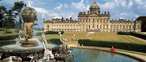 Castle howard is a stately home in north yorkshire, england, within the civil parish of henderskelfe, located 15 miles (24 km) north of york.it is a private residence and has been the home of the carlisle branch of the howard family for more than 300 years. Visit Castle Howard, North Yorkshire | Middlethorpe Hall