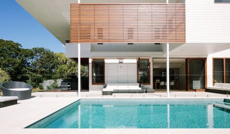 Hardwood plywood is made from hardwood, often from birch and used for demanding end uses. LVP vs Hardwood vs Engineered Hardwood for Beach House