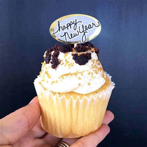 Happy New Year Cupcake Topper 100 Directions