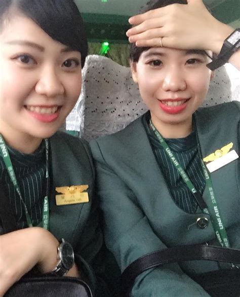 【台湾】ユニー航空 立榮航空 客室乗務員旧制服 Uni Air Cabin Crew Old Uniforms 【taiwan】 ※親会社：エバー航空と同じ制服を採用 Angela