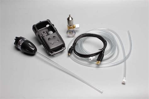 Supervisión inalámbrica los detectores de gases inalámbricos como el ventis pro les proporcionan datos en tiempo real a usted y a su equipo. Kit Espacios Confinados para Gas Alert MAX XT II
