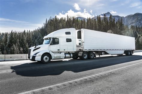 Apply For Long Haul Trucking Insurance — Lancer Insurance