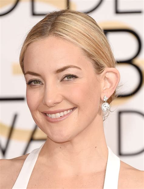 Makeup Ideas That Are Perfect For All Your Holiday Parties Golden Globes Hair Kate Hudson