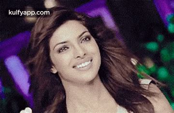 Priyanka Chopra Gif Gif Priyanka Chopra Pchopraedit