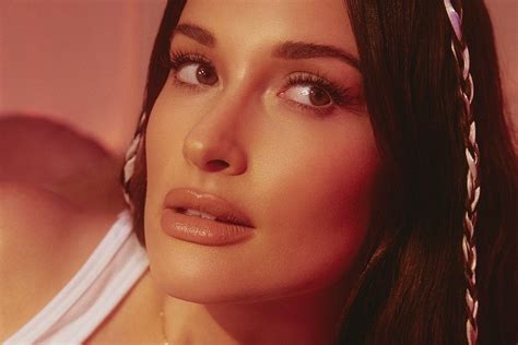 Kacey Musgraves Reveals New Track Justified News Diy Magazine