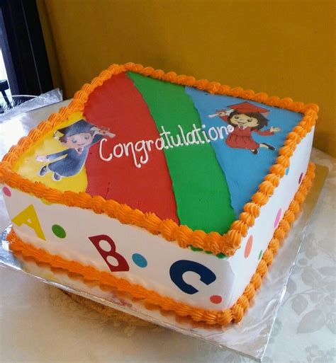 Pastel De Graduacion De Kinder Torta De Graduación Graduation Cake