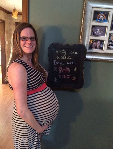 36 Weeks Baby Bump Twins Pregnancy Pregnancy Bump Twin Growth Twin
