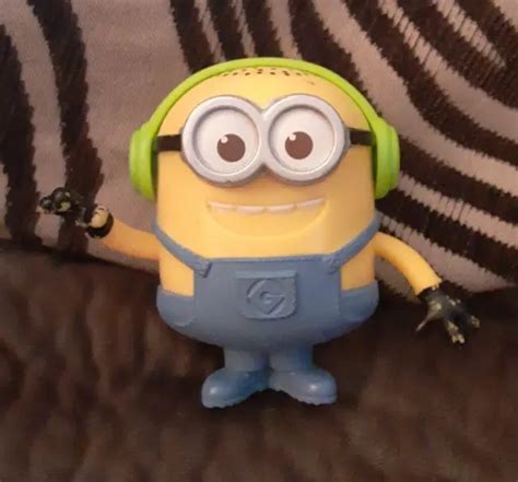 Mcdonalds Happy Meal Despicable Me 3 3 Minion Toy 2017 Groovin Headphones Loose 6 49 Picclick