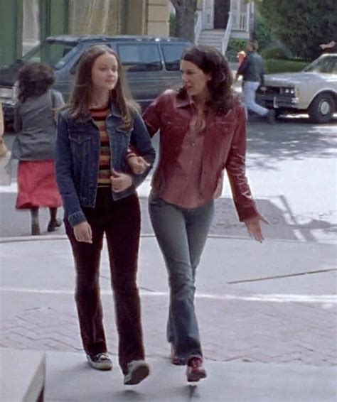 Stylish Outfits Of Lorelai And Rory Gilmore