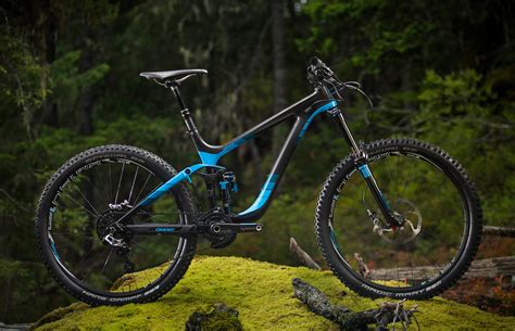 First Look Giant Reign And Glory 275 Pinkbike