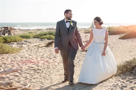 Ventura beach club is a unique venue that supports the planner's desire for a creative and economical rental space. ventura beach wedding photography elizabeth victoria (With ...