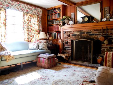 This week's topic is about getting the iconic, ralph. Photo Page | HGTV