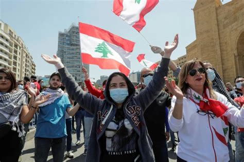 Lebanons Economic Collapse What Happened