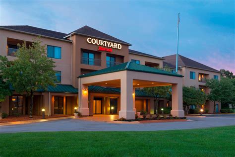 Courtyard Akron Fairlawn Akron Oh Hotels First Class Hotels In Akron