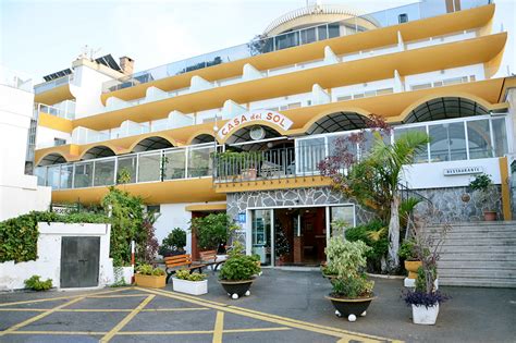 For several mishaps it was never completed. Hotel Casa del Sol i Puerto de la Cruz - Hotell med ...