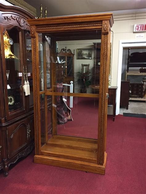 Floor standing cherry lighted curio cabinet. Oak Lighted Curio Cabinet ⋆ Bohemian's