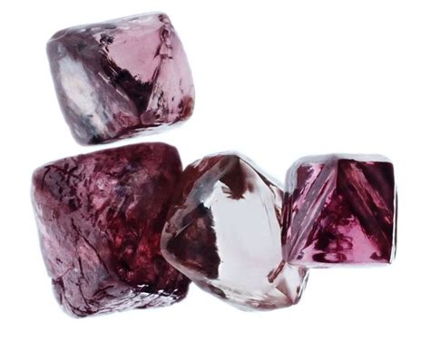 Weve Finally Figured Out The Secret Of Stunning Rare Pink Diamonds