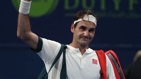 Roger Federer Drops Out Of Tennis Atp Rankings For First Time In 25