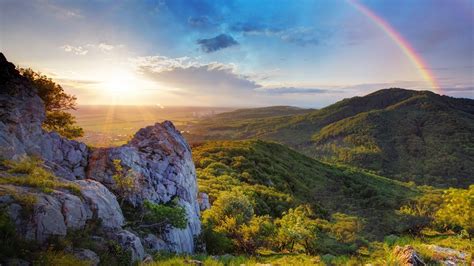 450001 Mountains Sun Landscape Ukraine Carpathian Mountains Sun