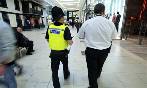 Shoplifting On The Increase As Overall Crime Figures Fall Uk News The Guardian