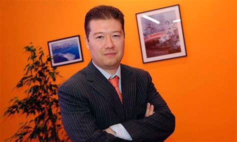 Tomio okamura okamura tomio born 4 july 1972 is a czechjapanese entrepreneur writer and politician he was the founder of the political parties da. Tomio Okamura vypráví svůj Český sen - TOPZINE.cz