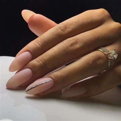 Trendy Almond Manicure Design 2020-2021: New Almond-Shaped ... Naildesignsjournal valentine's day nails design and ideas.