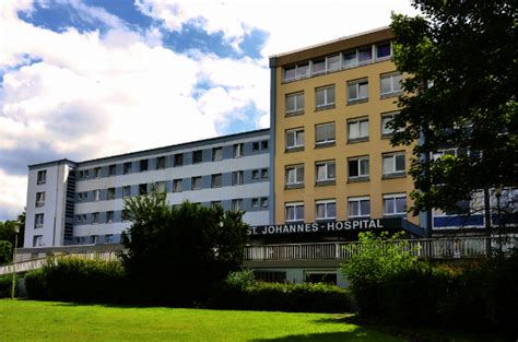 Mit den schwerpunkten allgemeine innere medizin, gastroenterologie und hepatologie, deckt die medizinische klinik ein besonders breites erkrankungsspektrum ab. Katholisches Krankenhaus Hagen gem. GmbH -St. Johannes ...