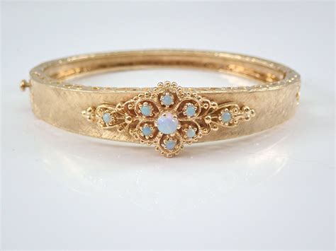 Vintage Antique Opal Bangle Bracelet 14k Yellow Gold Estate Jewelry