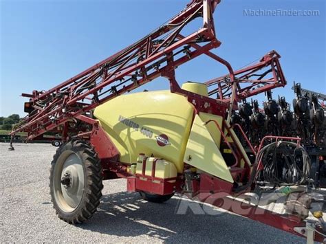2015 Hardi 4000 Pull Type Sprayers Machinefinder