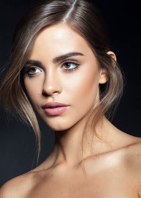 Makeup Tips: Prepping Model’s Face for a Beauty Shoot – Master Beauty