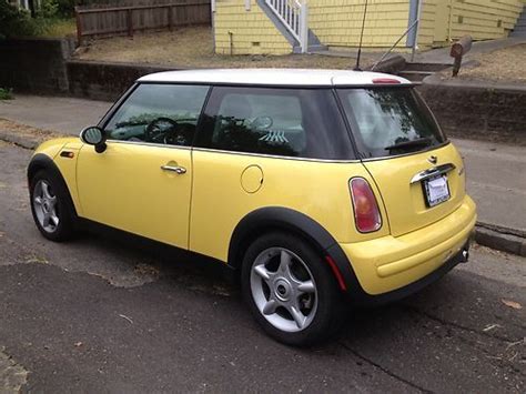 Purchase Used 2004 Yellow Mini Cooper Only 19000 Miles In Petaluma