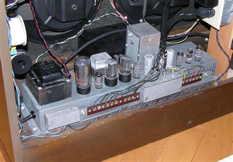 Overhauling the AO-29 Amplifier in the Hammond M-100 Series