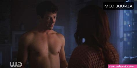 Grant Gustin Naked New Nude Leaks