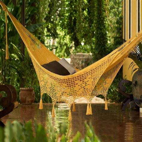 10 Indoor Hammocks For Maximum Summer Relaxation Designs And Ideas On
