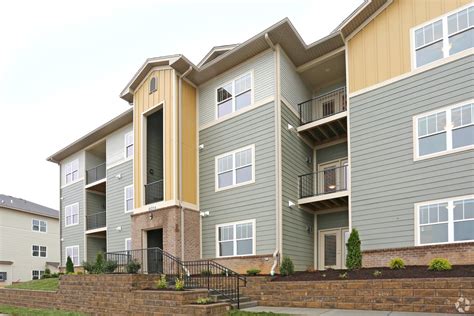 1 & 2 bedroom apartment homes in louisville. Bristol Bluffs Apartments - Louisville, KY | Apartments.com