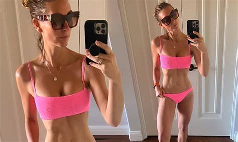 Luisa Zissman Flaunts Her Incredible Figure In A Sexy Neon Pink Bikini