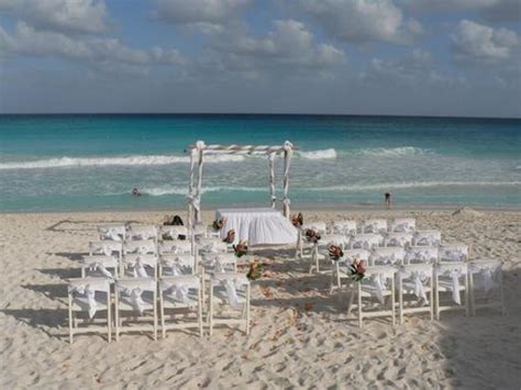 A unique destination specifically designed for wedding guests. Beach Weddings North Carolina | Carolina Beach ...