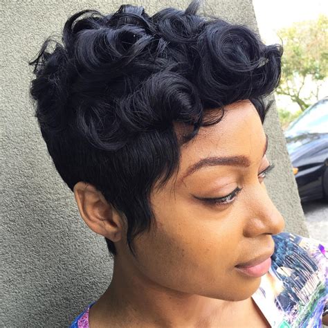 The finger waves are defined 's' shaped waves that are often worn flat against the head. 16 Quick Weave Hairstyles for Seriously Posh Women In 2020