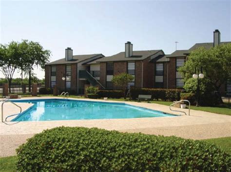 Apartmentguide.com has been visited by 100k+ users in the past month 500 Flats Apartments - Fort Worth, TX | Apartments.com