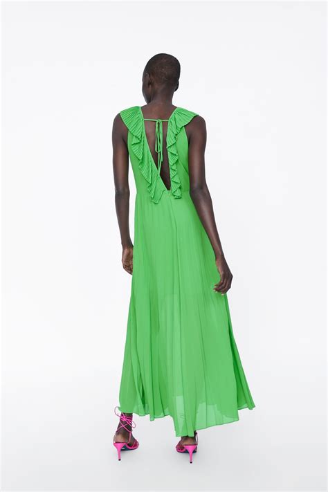 This €50 Green Zara Dress Is Ideal If Youre Attending A Summer Wedding