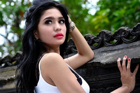 Check out inspiring examples of beby_tsabina artwork on deviantart, and get inspired by our community of talented artists. 14 Photo Shoot Model Bibie Julius | GALERI PHOTO HOT ...