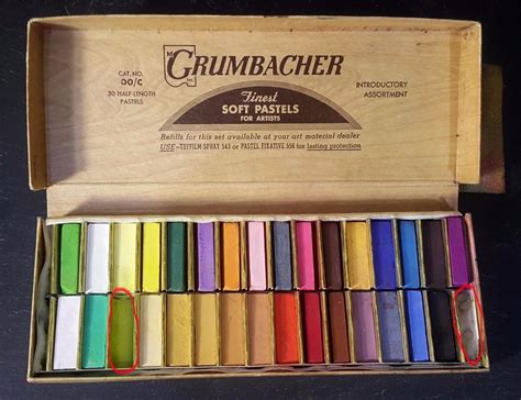 Grumbacher Set Of 2830 Soft Half Pastels In Case Set C Unused