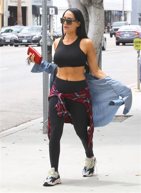 Nikki Bella Shows Off Her Hot Abs On The Way To The Gym