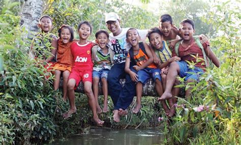 5 alasan mengapa memilih ruangguru! 7 Alasan Menjadi Guru adalah Pekerjaan Luhur dan ...